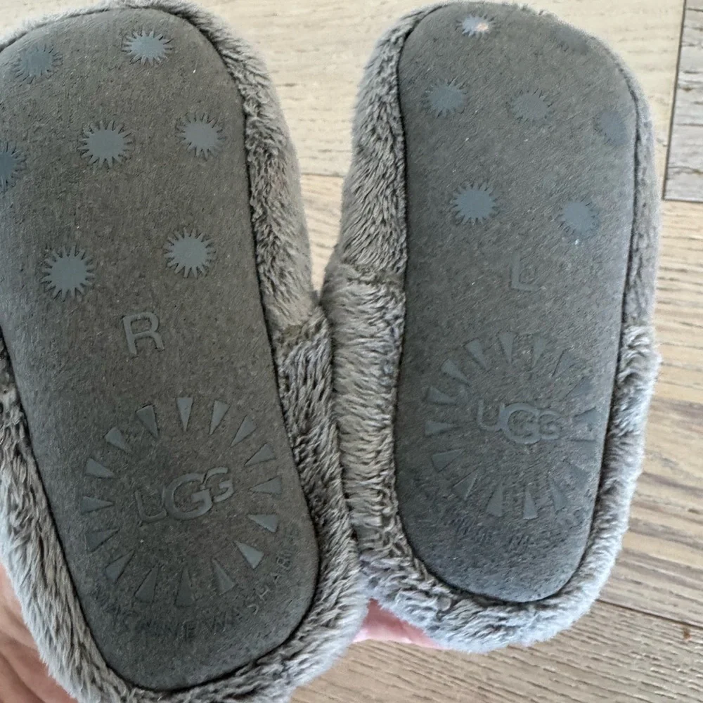 UGG Bixbee Bootie Grey Size